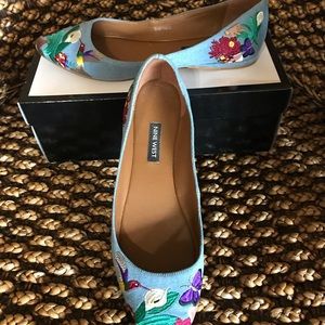 Women’s Nine West Flats
